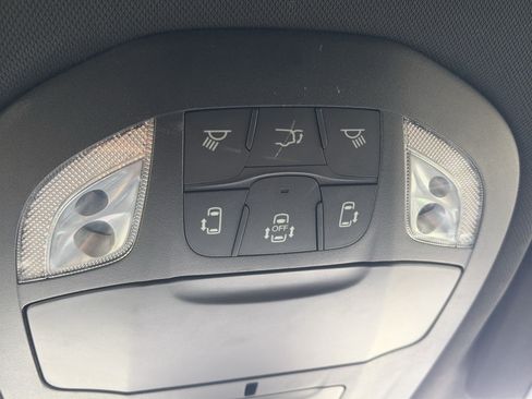Used 2024 Chrysler Pacifica Touring FWD image 26