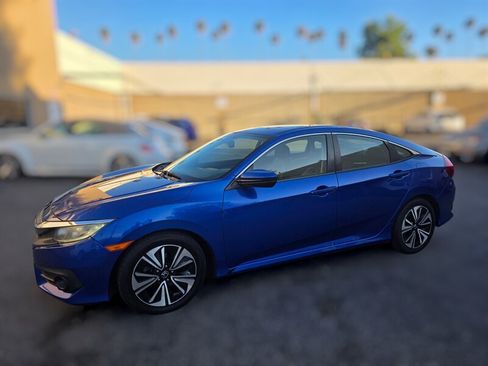Used 2017 Honda Civic EX-L image 8