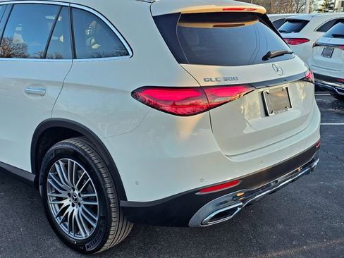 New 2026 Mercedes-Benz GLC 300 4MATIC image 12