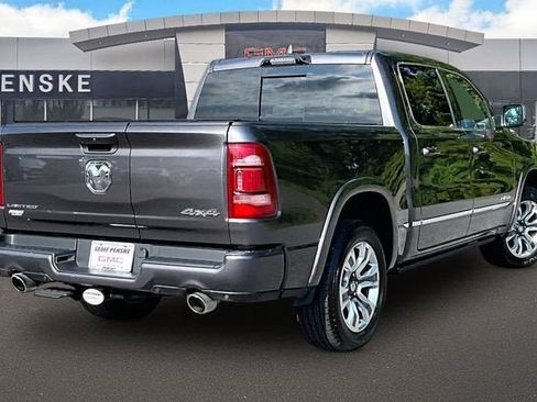Used 2023 RAM 1500 Limited AWD/4WD image 2