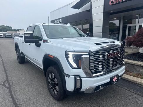 New 2026 GMC Sierra 2500 Denali w/ Denali Reserve Package AWD/4WD image 1