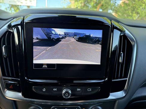 Certified 2023 Chevrolet Traverse LT AWD/4WD image 25