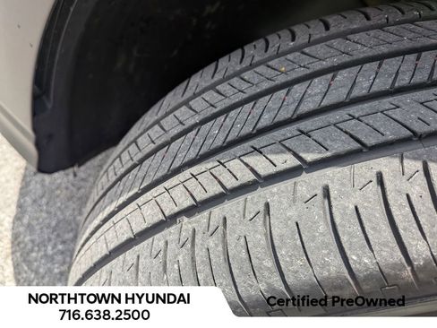 Certified 2023 Hyundai Kona SEL AWD/4WD image 41