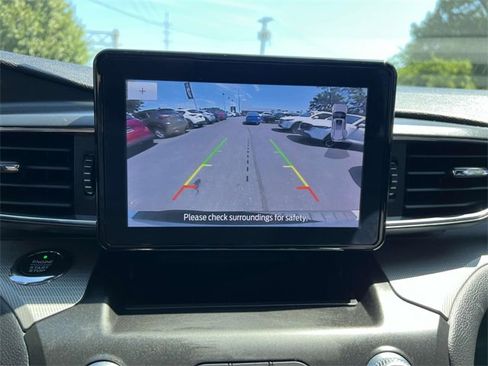 Used 2020 Ford Explorer XLT w/ Equipment Group 202A image 25