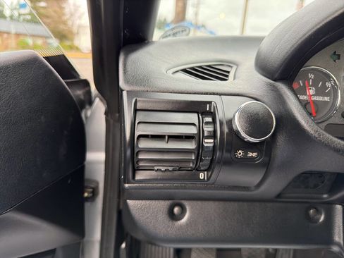 Used 2000 BMW M Roadster image 25