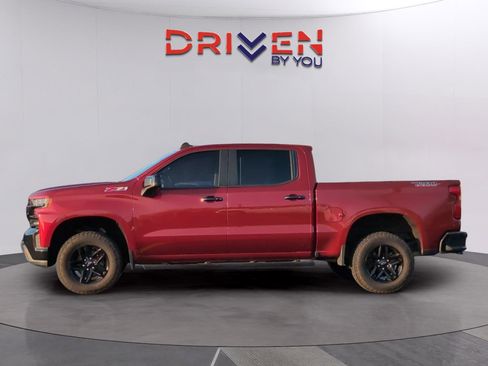 Used 2019 Chevrolet Silverado 1500 LT Trail Boss w/ Bed Protection Package image 2