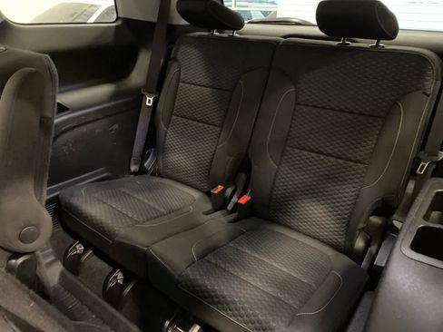 Used 2019 GMC Acadia SLE w/ LPO, Floor Liner Package FWD image 29
