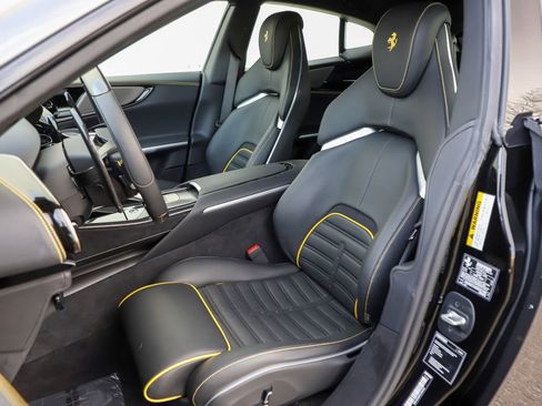 Certified 2025 Ferrari Purosangue image 2