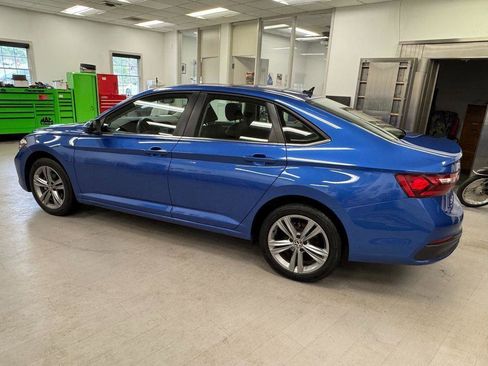 Used 2024 Volkswagen Jetta SE FWD image 26