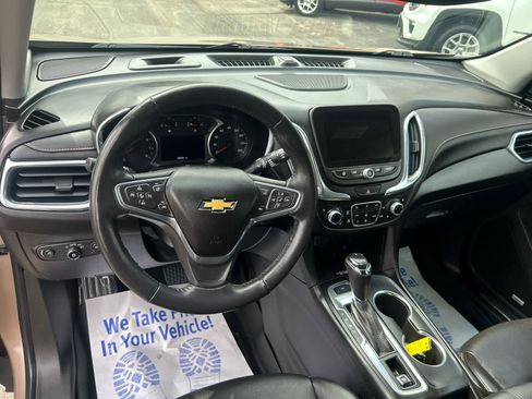 Used 2018 Chevrolet Equinox Premier AWD/4WD image 15