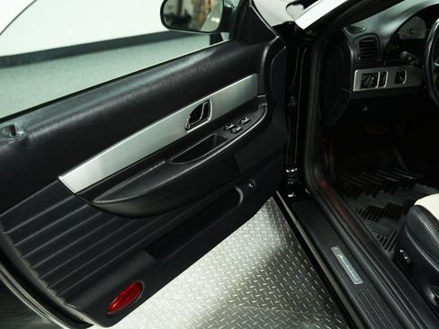 Used 2003 Ford Thunderbird RWD image 39