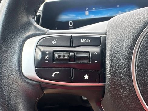 Used 2023 Kia Sportage SX FWD image 6