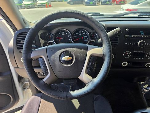 Used 2012 Chevrolet Silverado 2500 LT w/ Interior Plus Package AWD/4WD image 42