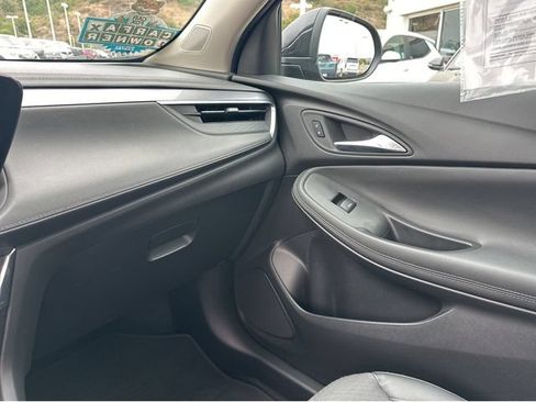 Used 2024 Buick Encore GX Preferred FWD image 18