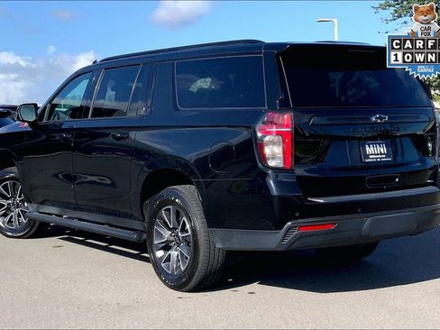 Used 2022 Chevrolet Suburban Z71 w/ Luxury Package AWD/4WD image 11