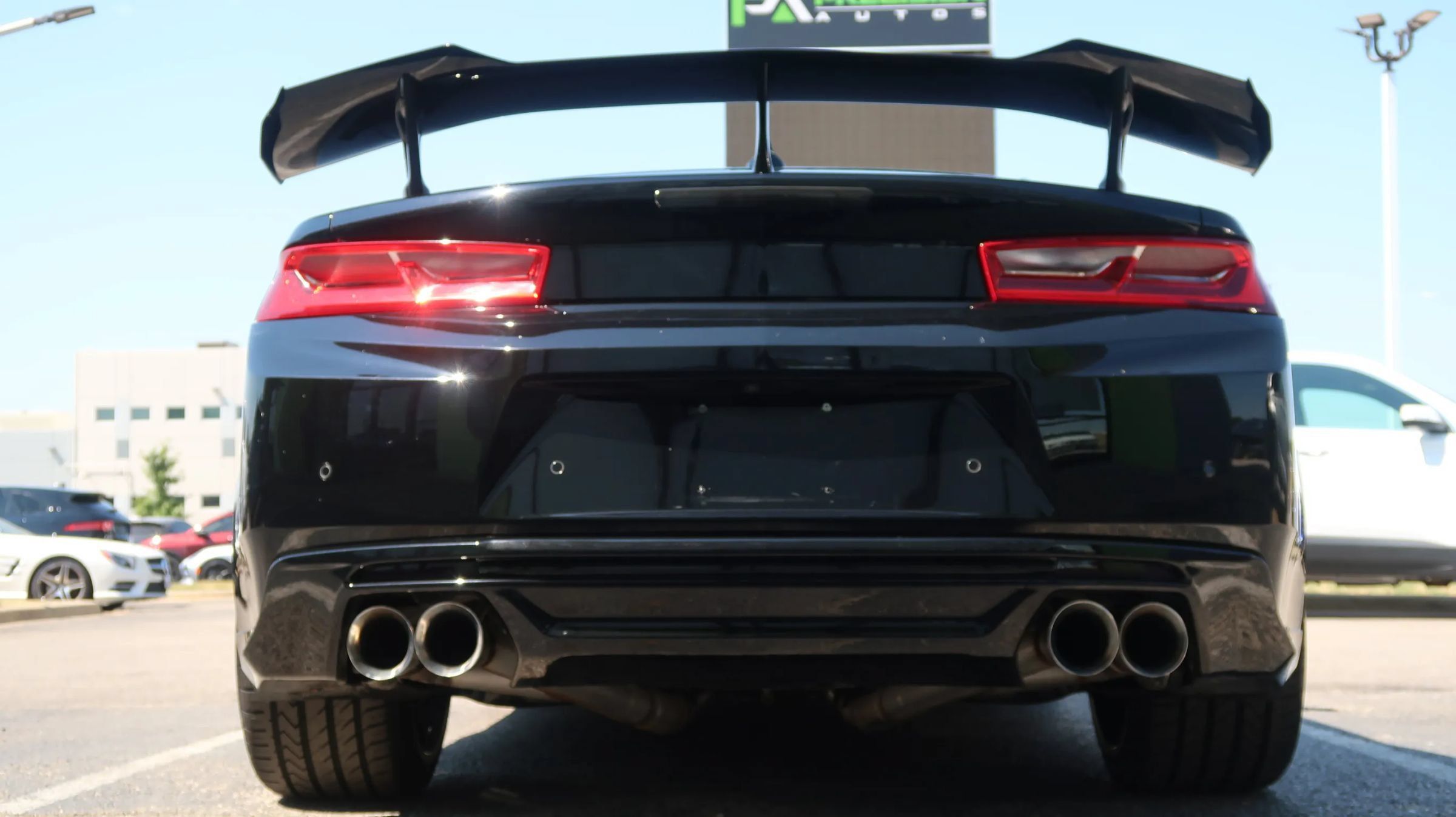 Used 2018 Chevrolet Camaro ZL1 RWD image 10