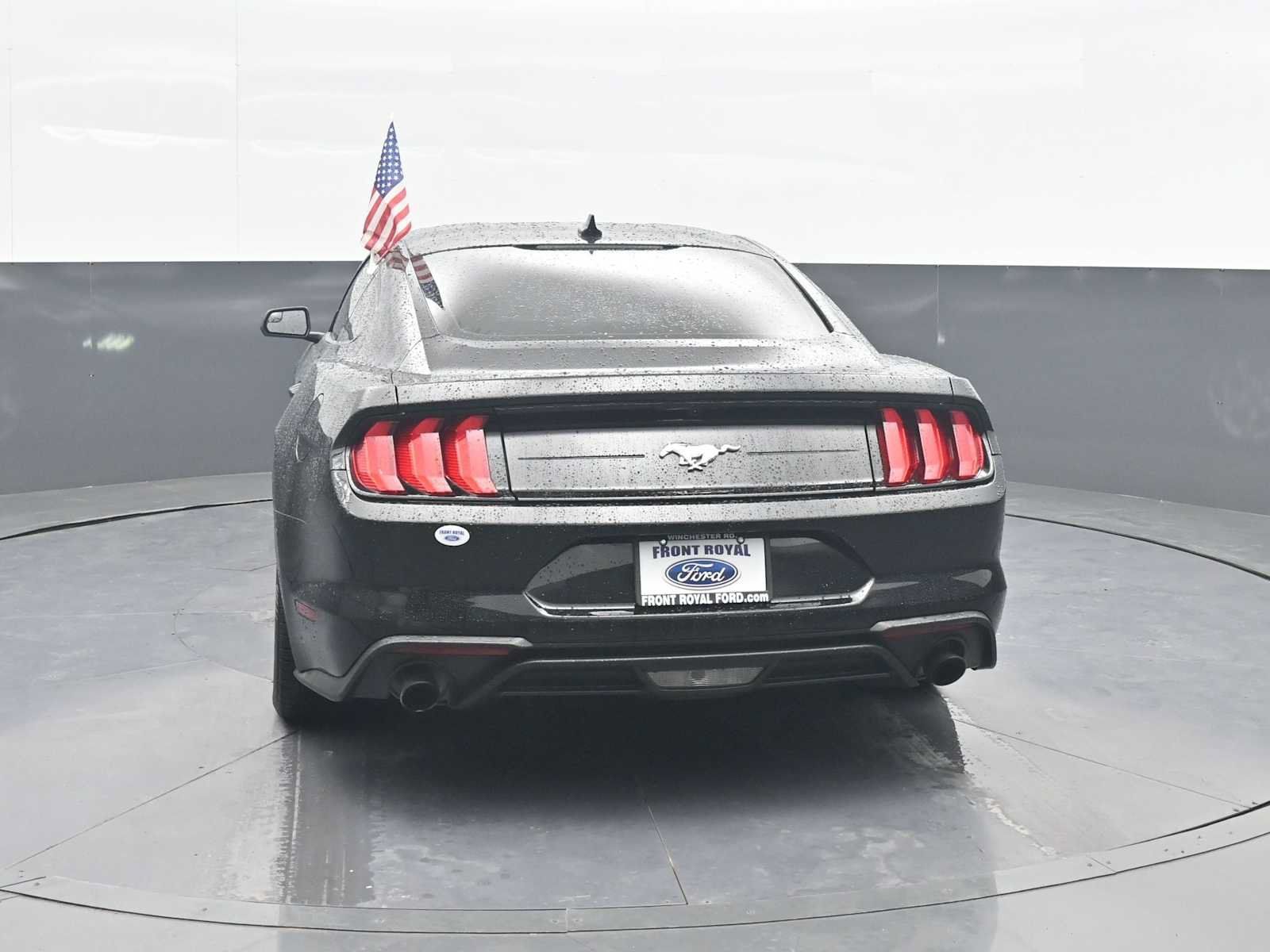 Used 2020 Ford Mustang Coupe RWD image 6