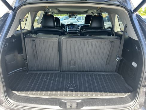 Used 2018 Toyota Highlander Limited Platinum w/ Protection Package #3 AWD/4WD image 13