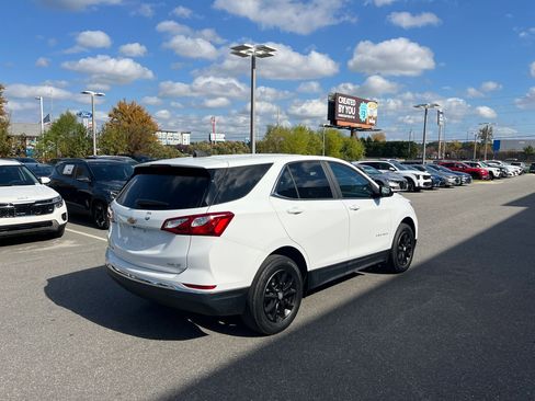 Used 2021 Chevrolet Equinox LT image 9