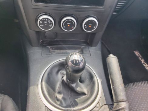 Used 2007 MAZDA MX-5 Miata Sport w/ Convenience Pkg RWD image 22