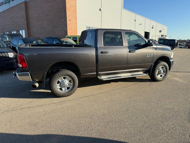 Used 2017 RAM 2500 Tradesman w/ Chrome Appearance Group AWD/4WD image 9