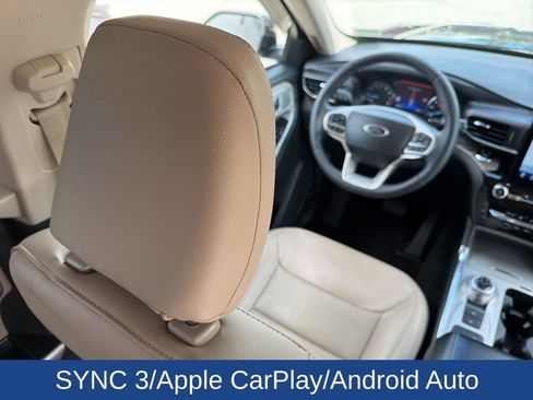 Used 2022 Ford Explorer Limited w/ Limited Technology Package image 18