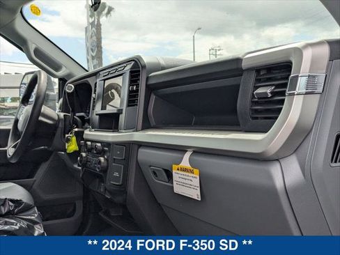 New 2024 Ford F350 XL w/ XL Chrome Package AWD/4WD image 16
