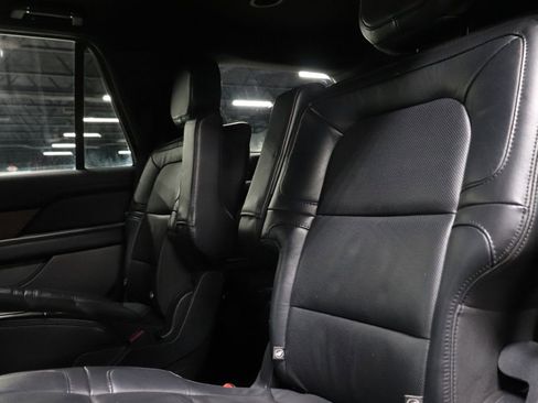 Used 2024 Lincoln Navigator Reserve image 20