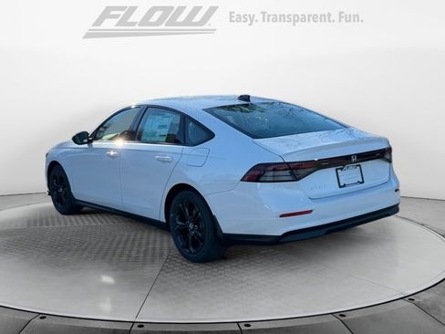 New 2025 Honda Accord SE image 5