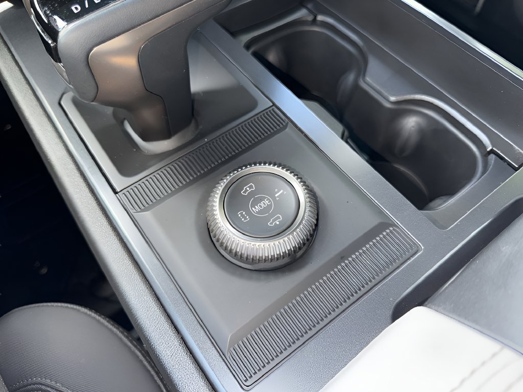 Used 2024 GMC Hummer EV 3X AWD/4WD image 8