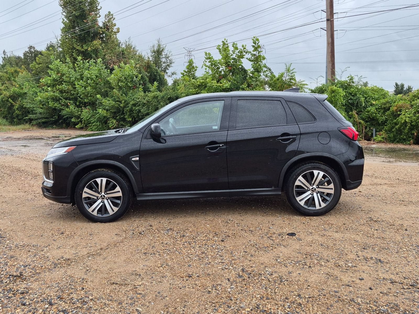 Used 2024 Mitsubishi Outlander Sport AWD image 2