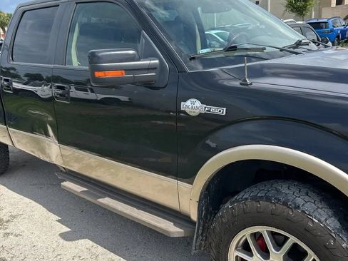 Used 2014 Ford F150 King Ranch w/ King Ranch Luxury Package AWD/4WD image 13