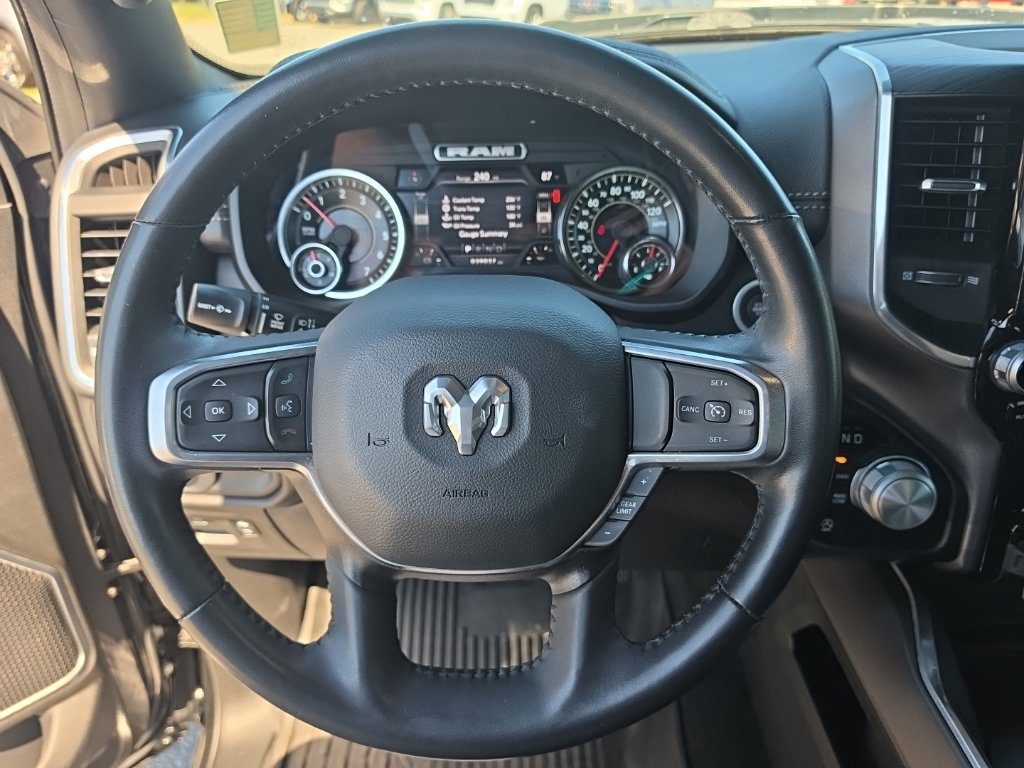 Used 2023 RAM 1500 Laramie AWD/4WD image 16