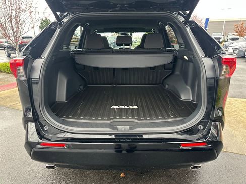 Certified 2025 Toyota RAV4 SE AWD/4WD image 26