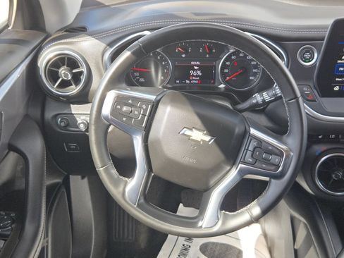 Used 2024 Chevrolet Blazer LT FWD image 18