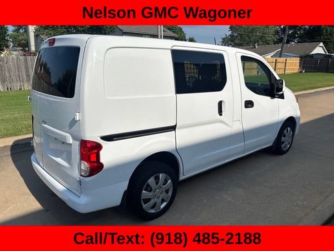 Used 2018 Nissan NV200 SV w/ Navigation Package FWD image 5