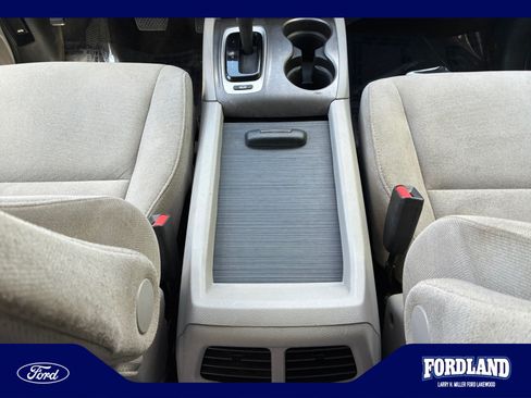 Used 2017 Honda Pilot EX image 15
