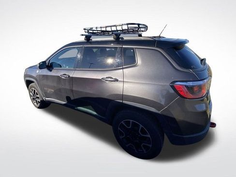 Used 2019 Jeep Compass Trailhawk image 8