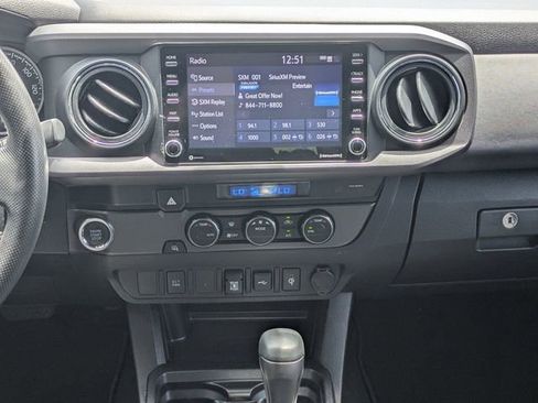 Used 2021 Toyota Tacoma TRD Sport RWD image 18