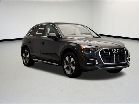 Certified 2023 Audi Q5 2.0T Premium Plus w/ Premium Plus Package image 7