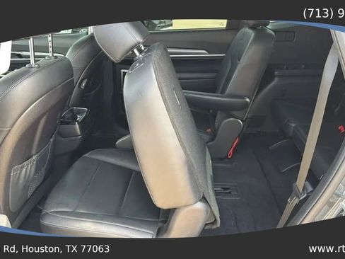 Used 2022 Kia Telluride S FWD image 28