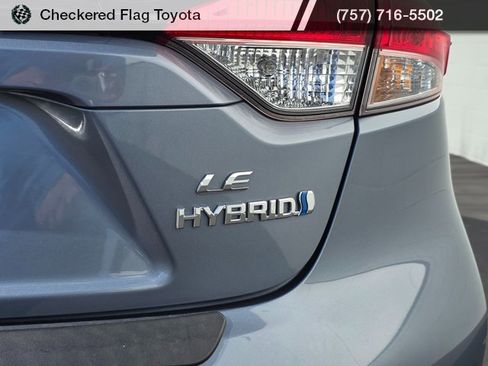Used 2023 Toyota Corolla LE image 18