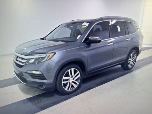 Used 2016 Honda Pilot Elite image 1