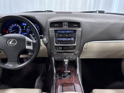 Used 2013 Lexus IS 250 AWD w/ Premium Pkg image 10