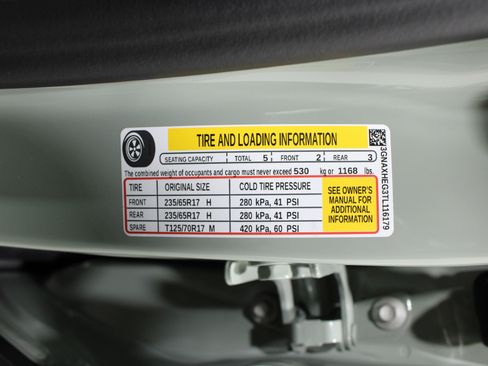 Used 2026 Chevrolet Equinox LT FWD image 38