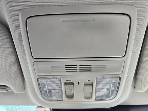 Used 2021 Honda Accord EX-L image 32