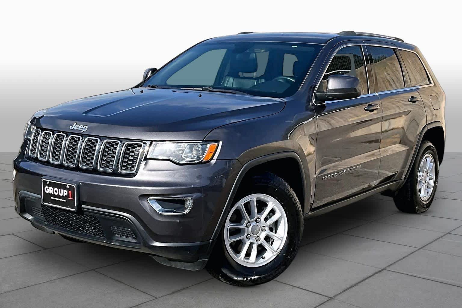Used 2020 Jeep Grand Cherokee Laredo RWD image 37