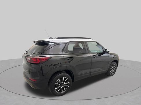 Used 2024 Chevrolet TrailBlazer ACTIV w/ Convenience Package AWD/4WD image 5