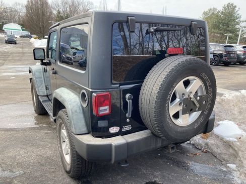 Used 2013 Jeep Wrangler Sport image 4