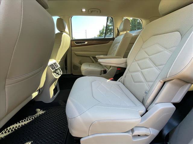 Used 2026 Volkswagen Atlas SE FWD image 4